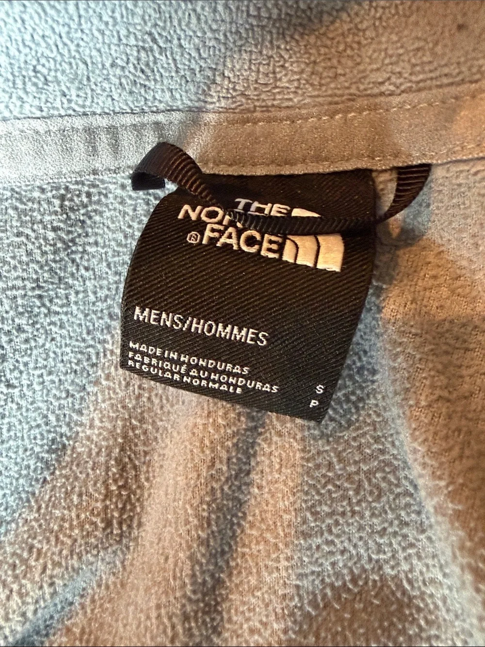 The North Face Men's Light Grey Half-Zip Fleece Pullover